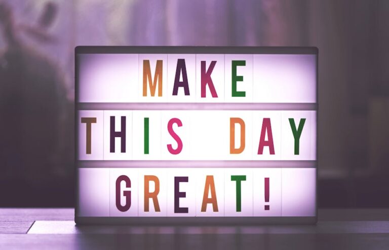 inspirational-sign-displaying-make-this-day-great-in-colorfu